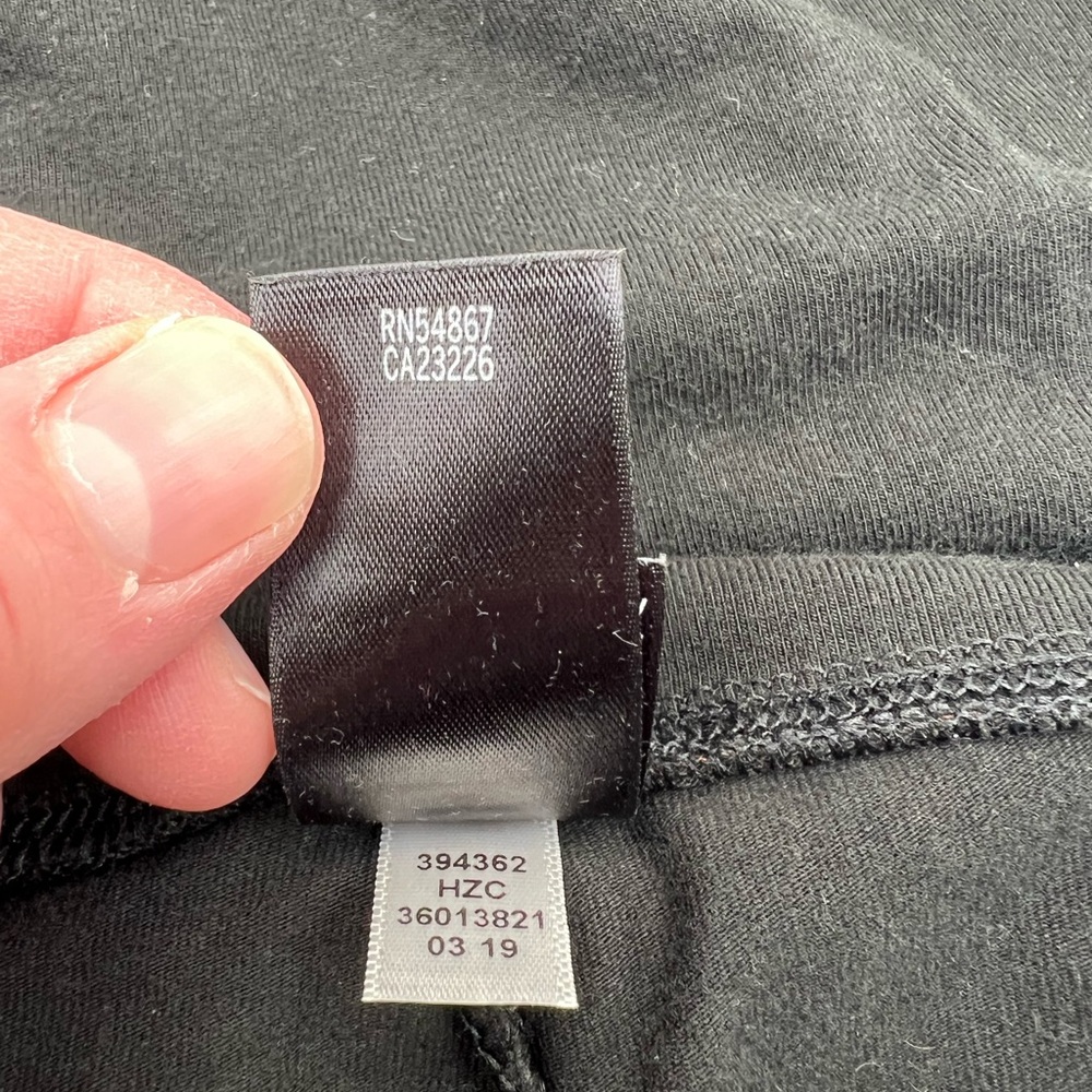 Victoria Sport Button Leggings Black Size M - Picture 9 of 10